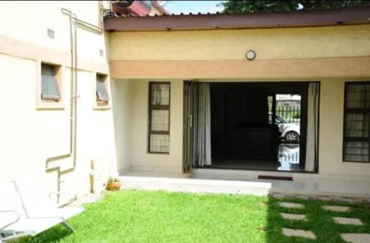Pillacol Guest House 维多利亚瀑布 外观 照片